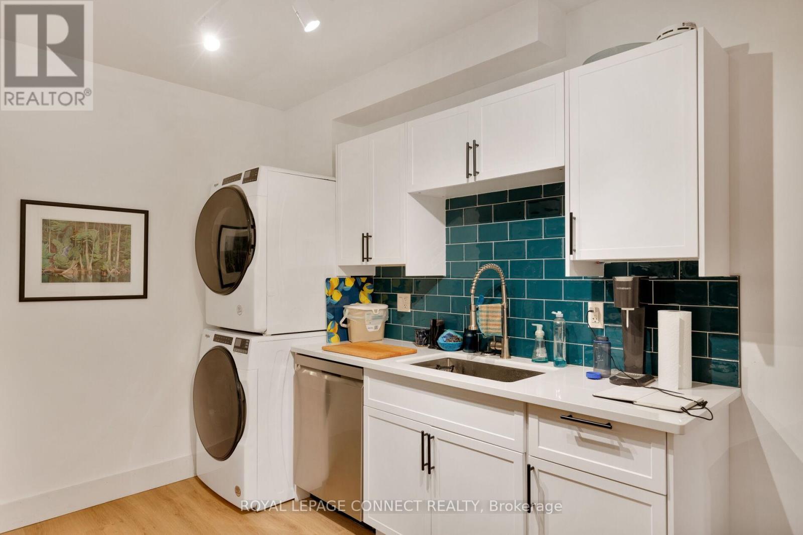 16 Rosemount Avenue, Toronto, Ontario  M6H 2M1 - Photo 41 - C12523794