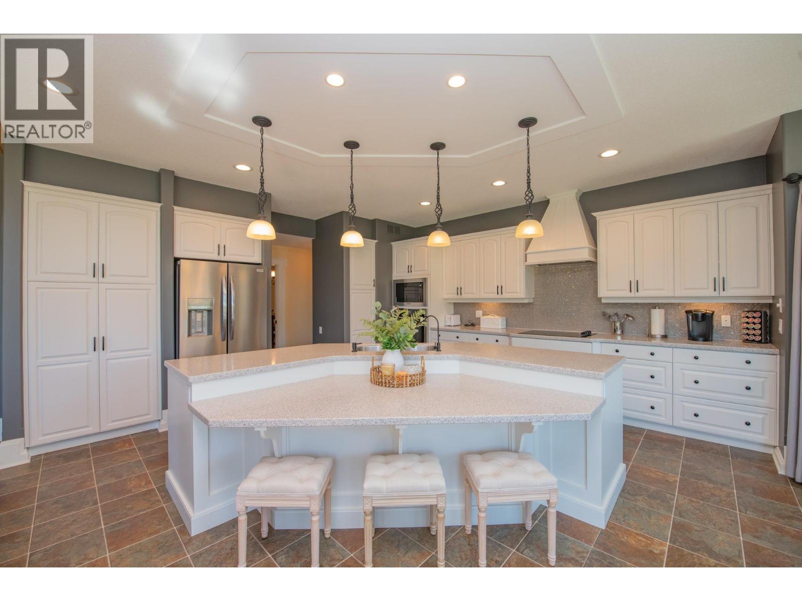 8163 Old Kamloops Road, Vernon, British Columbia  V1H 1W8 - Photo 5 - 10359364