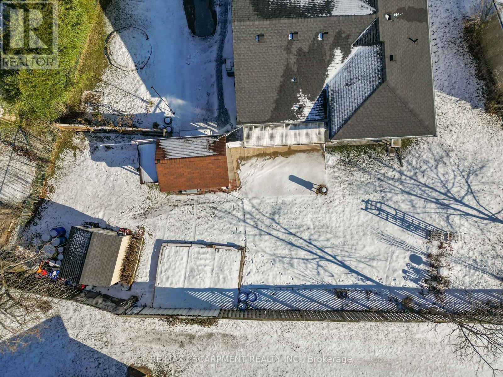 8162 Lynhurst Drive, Niagara Falls, Ontario  L2H 2A2 - Photo 28 - X12634838