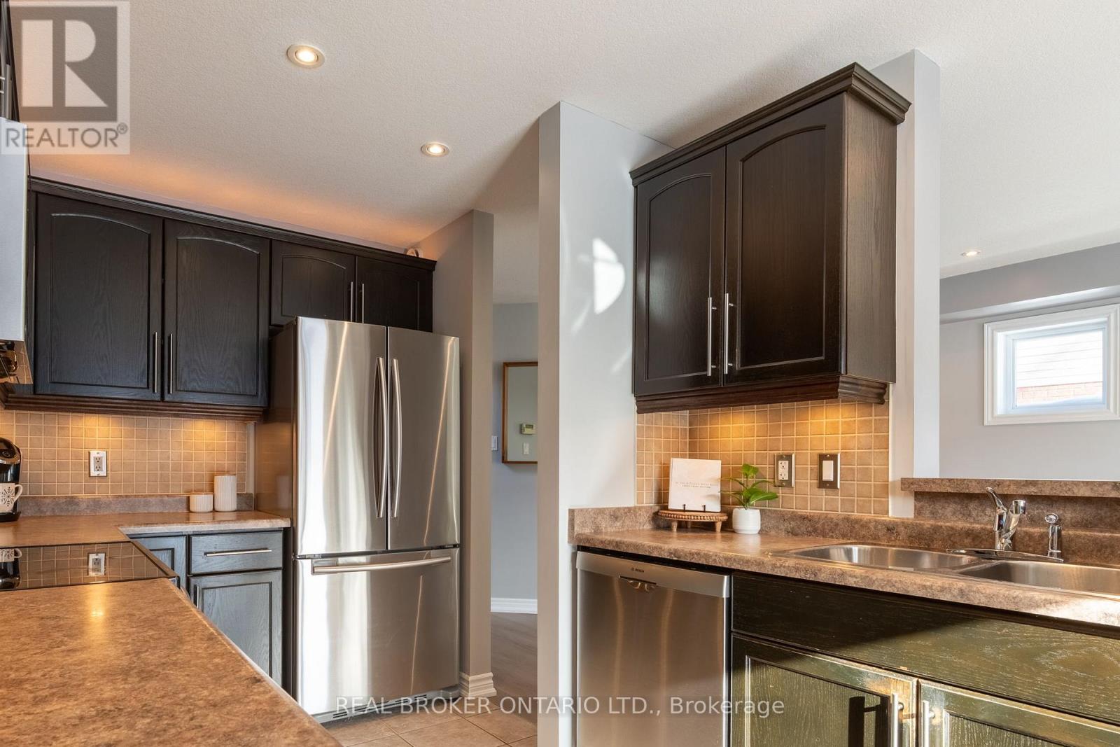 169 Silk Drive, Shelburne, Ontario  L9V 3E5 - Photo 15 - X12634864