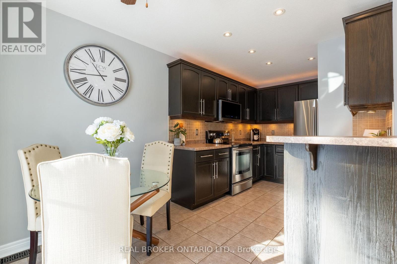 169 Silk Drive, Shelburne, Ontario  L9V 3E5 - Photo 18 - X12634864