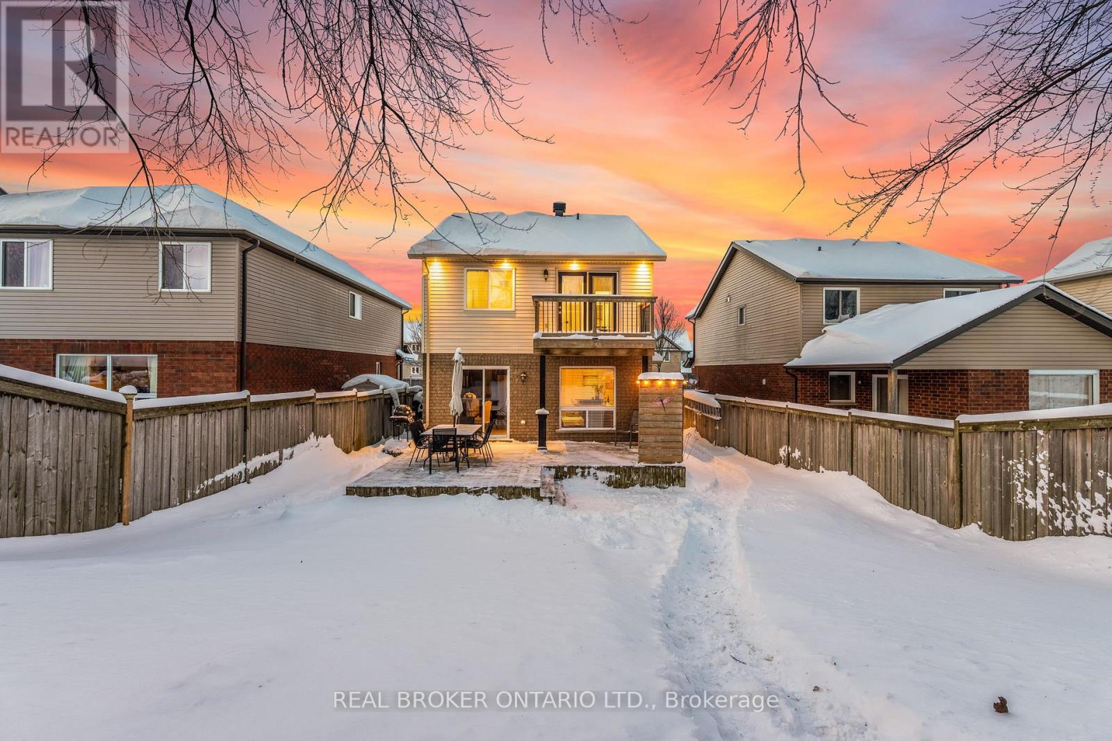 169 Silk Drive, Shelburne, Ontario  L9V 3E5 - Photo 3 - X12634864