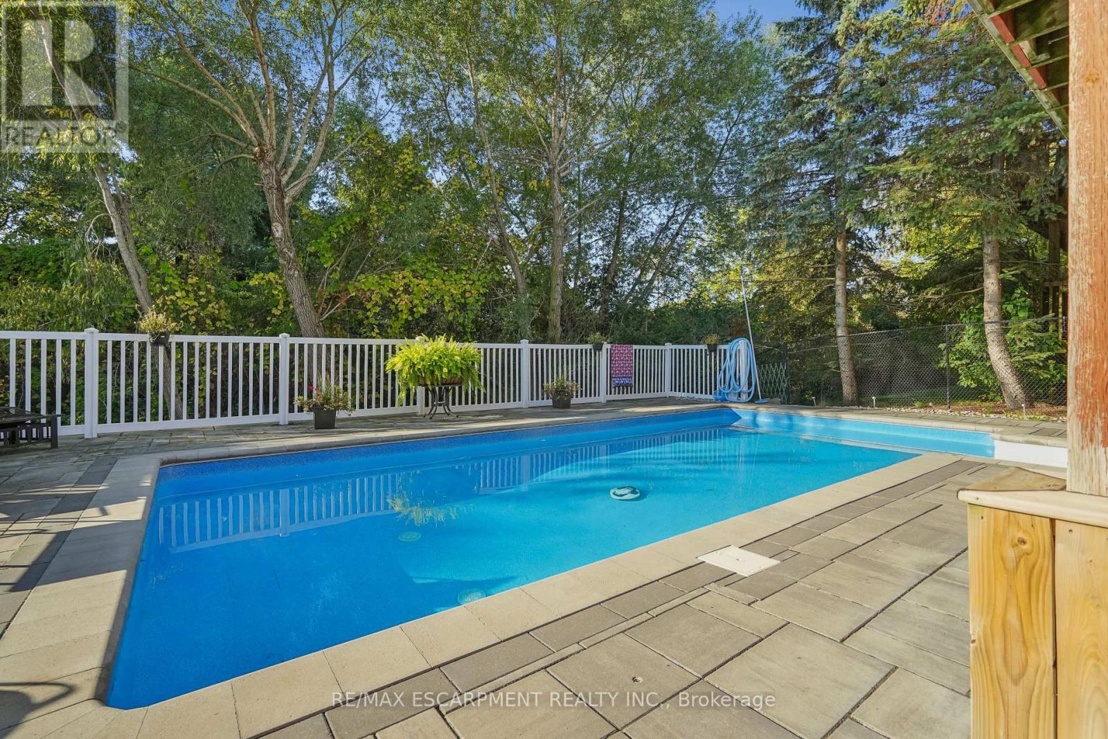 7 Birchway Place, Halton Hills, Ontario  L7J 2X4 - Photo 46 - W12605964