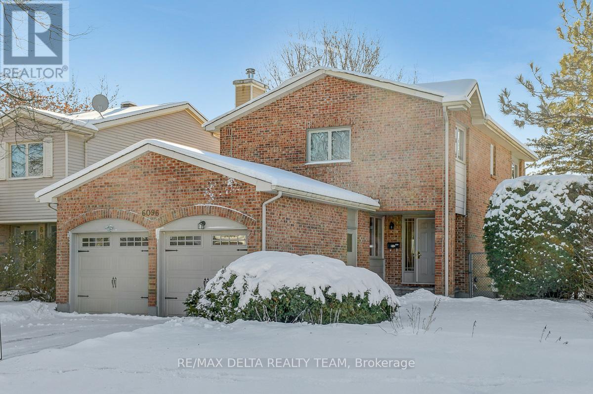 6096 MEADOWHILL CRESCENT, Ottawa, Ontario