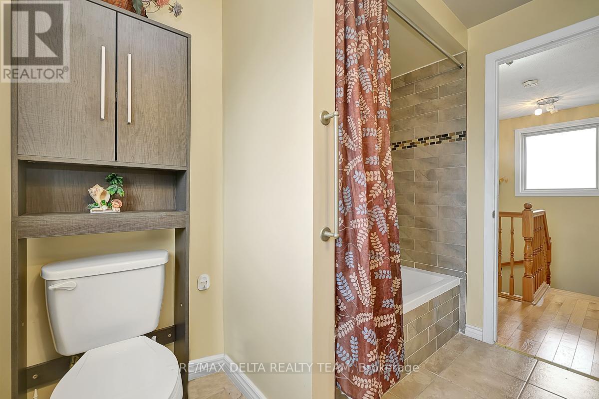 6096 Meadowhill Crescent, Ottawa, Ontario  K1C 5R8 - Photo 27 - X12634916