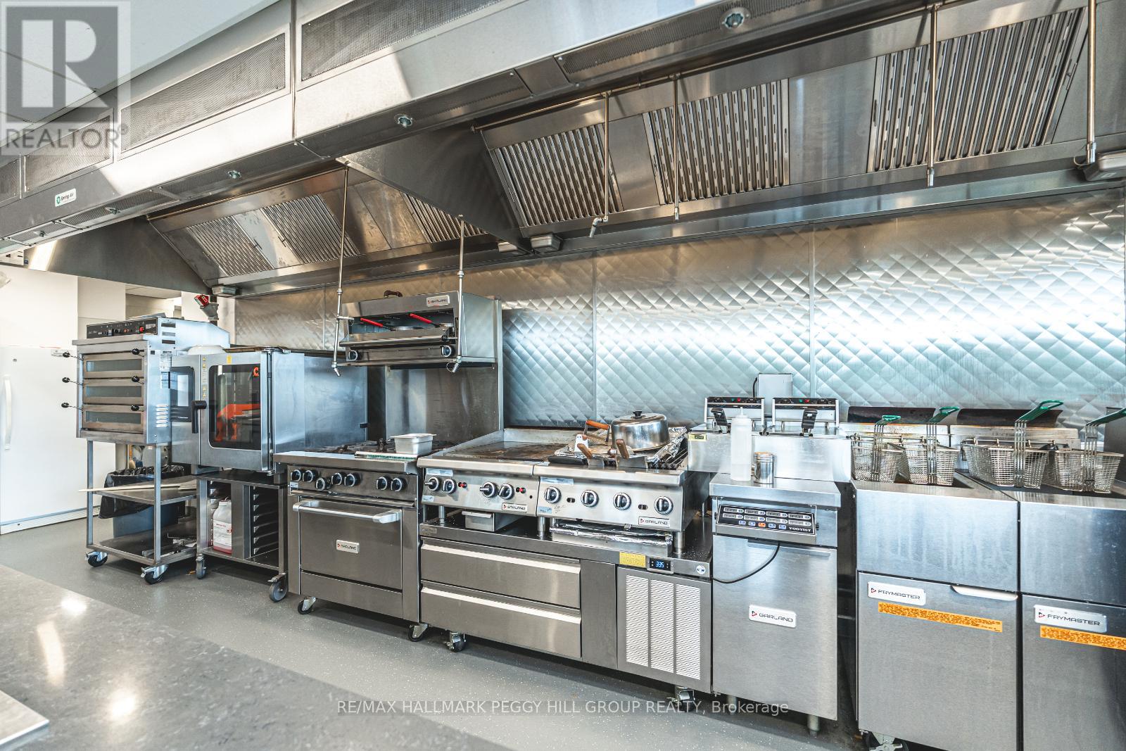 1700 - 7325 Yonge Street, Innisfil, Ontario  L9S 2M6 - Photo 4 - N12315123