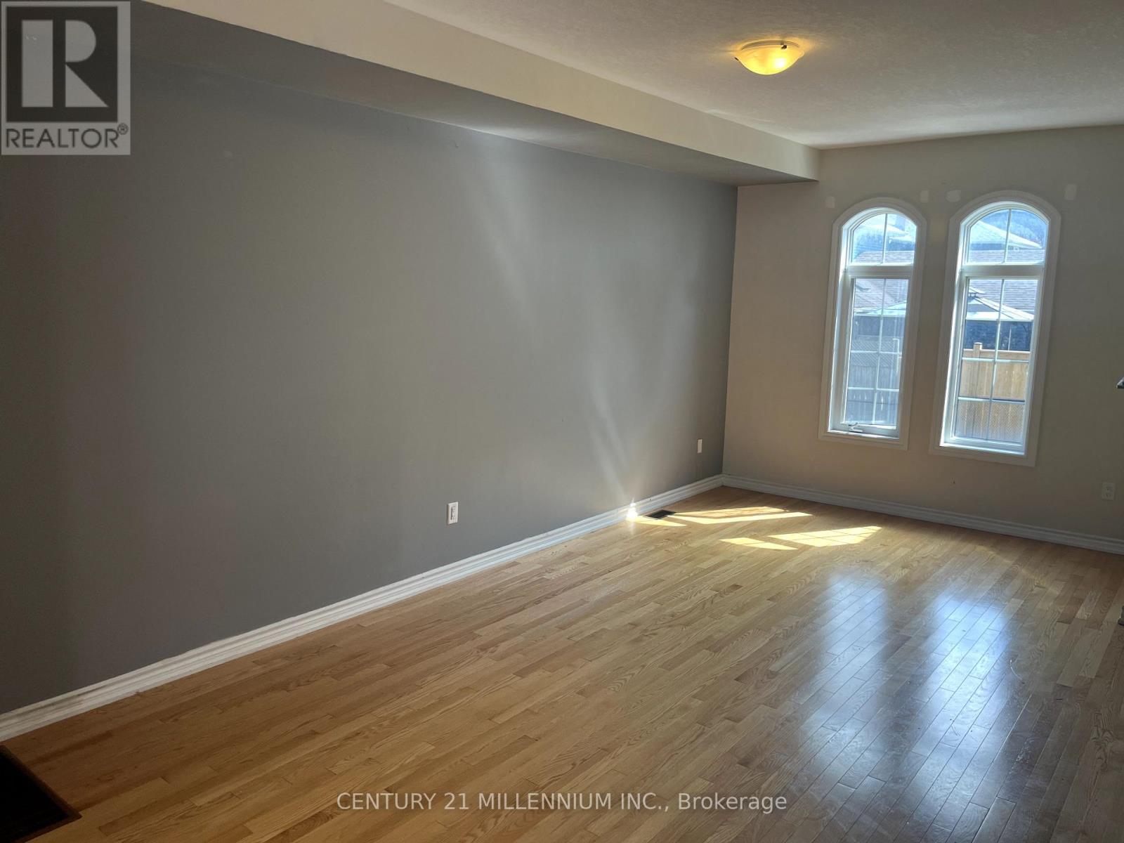 36 - 60 First Street, Orangeville, Ontario  L9W 2E4 - Photo 4 - W12404843