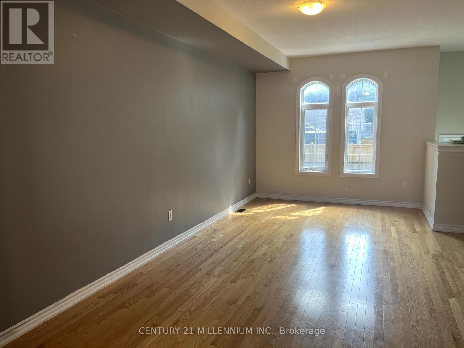 36 - 60 First Street, Orangeville, Ontario  L9W 2E4 - Photo 3 - W12404843