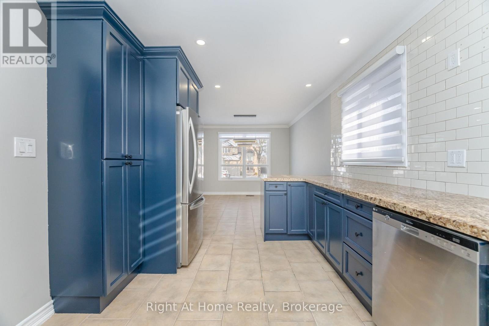 364 Red Oak Avenue, Hamilton, Ontario  L8E 2C3 - Photo 19 - X12634928