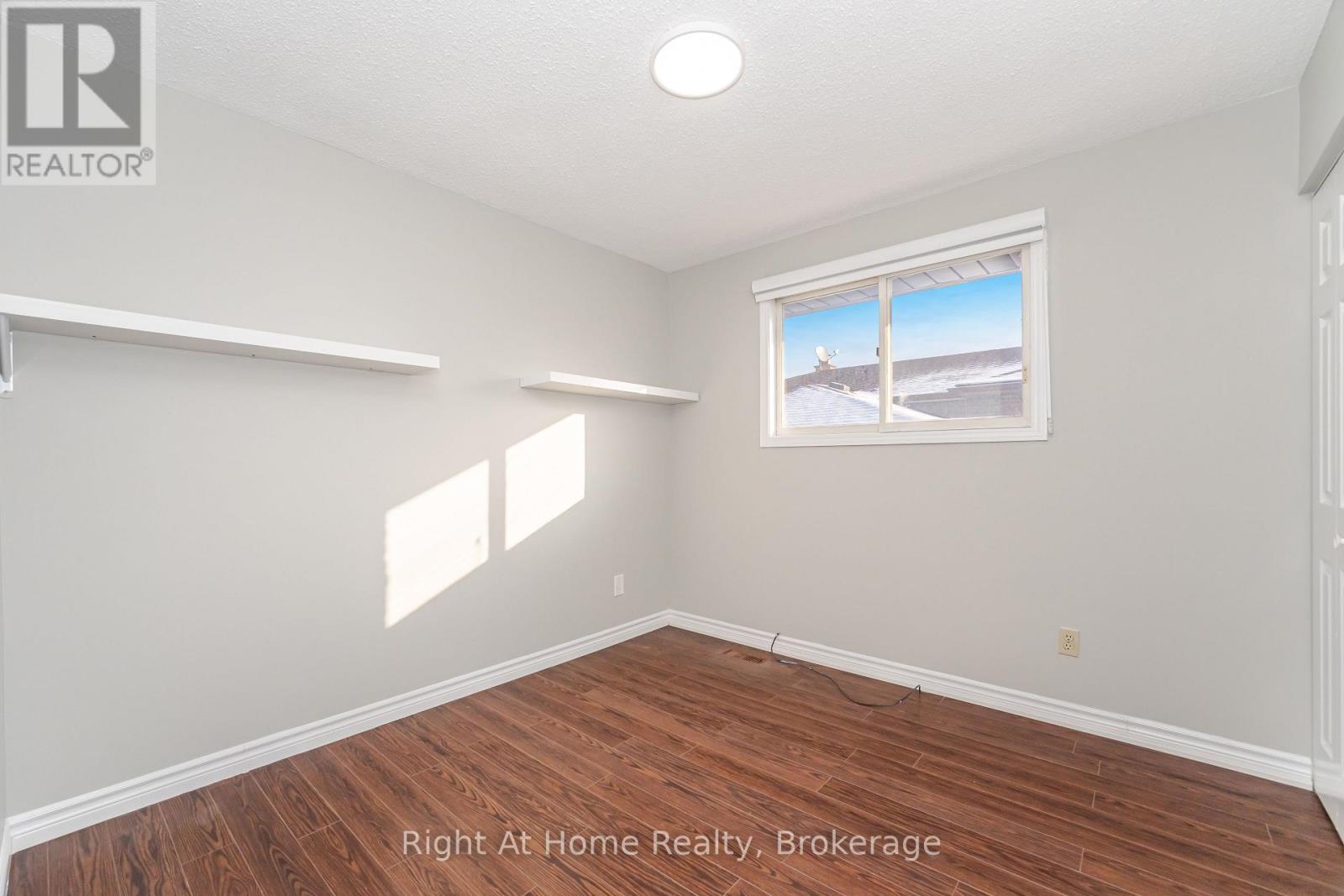 364 Red Oak Avenue, Hamilton, Ontario  L8E 2C3 - Photo 27 - X12634928