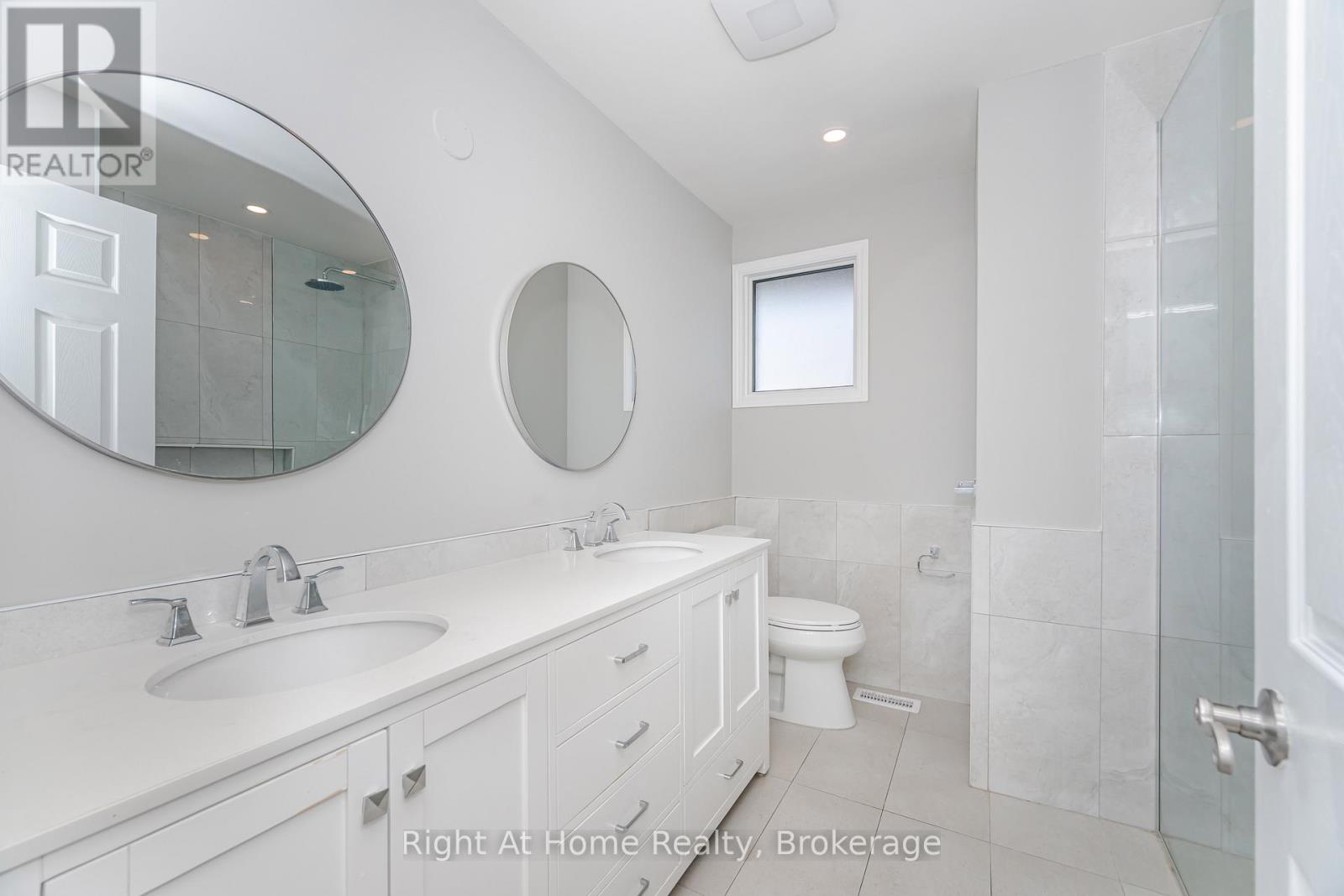 364 Red Oak Avenue, Hamilton, Ontario  L8E 2C3 - Photo 29 - X12634928