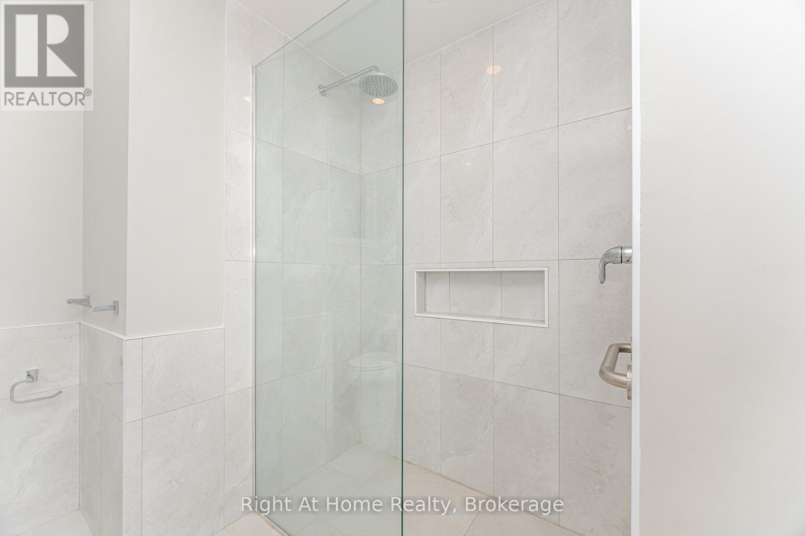 364 Red Oak Avenue, Hamilton, Ontario  L8E 2C3 - Photo 30 - X12634928