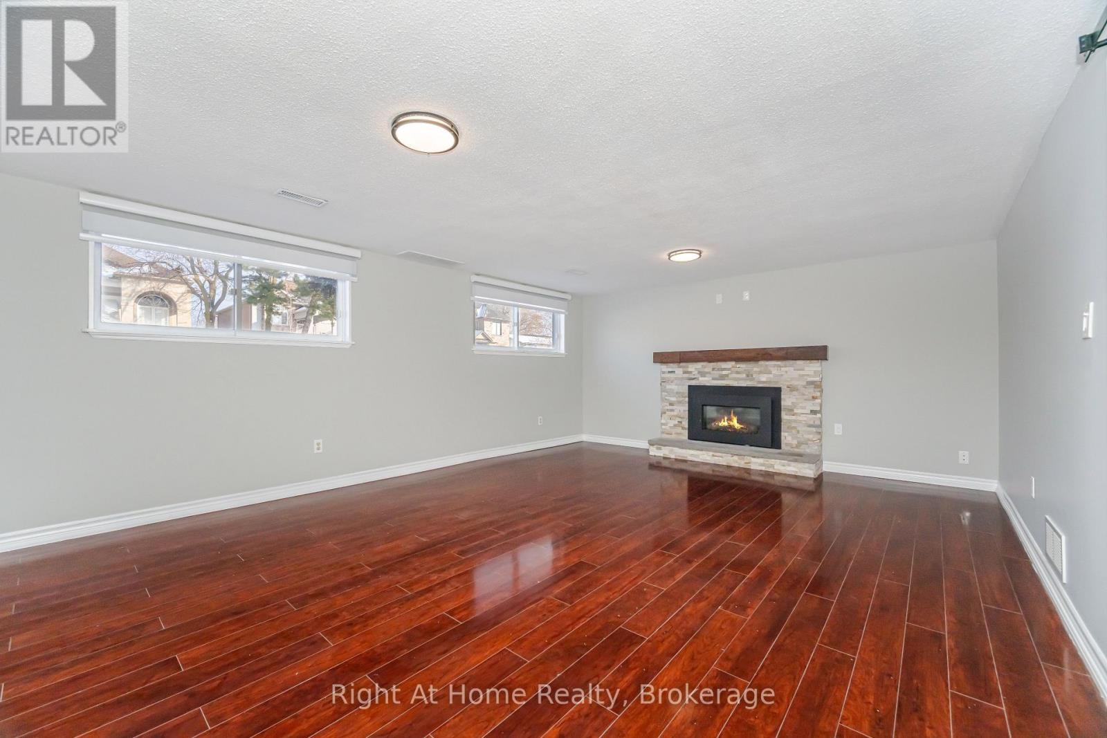 364 Red Oak Avenue, Hamilton, Ontario  L8E 2C3 - Photo 32 - X12634928