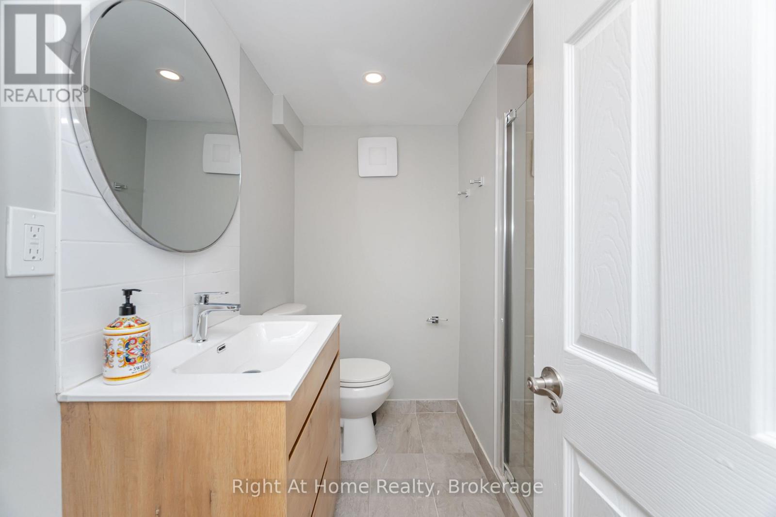 364 Red Oak Avenue, Hamilton, Ontario  L8E 2C3 - Photo 39 - X12634928