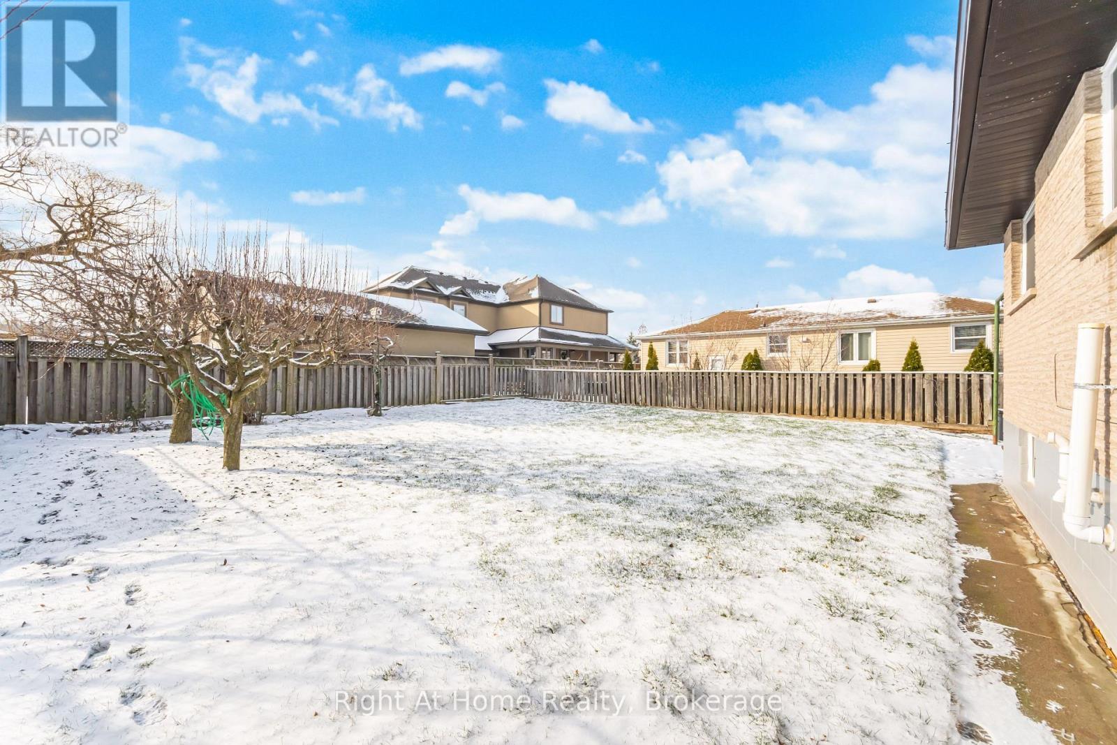 364 Red Oak Avenue, Hamilton, Ontario  L8E 2C3 - Photo 45 - X12634928