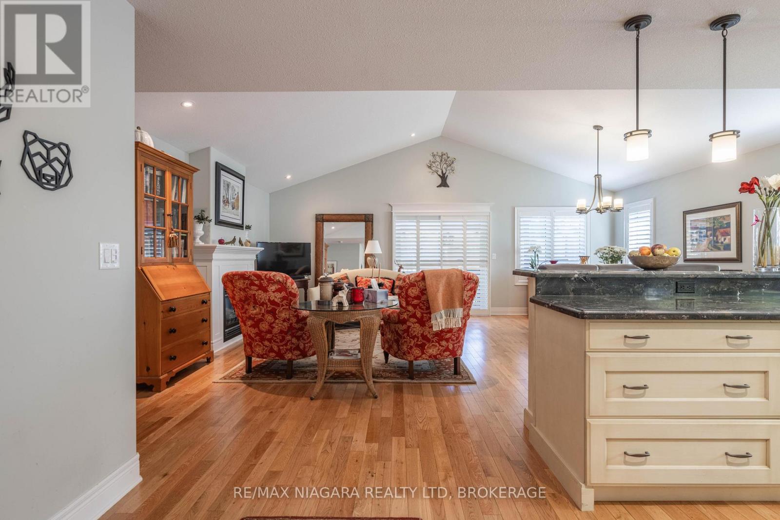 19 - 310 Ridge Road S, Fort Erie, Ontario  L0S 1N0 - Photo 8 - X12634918