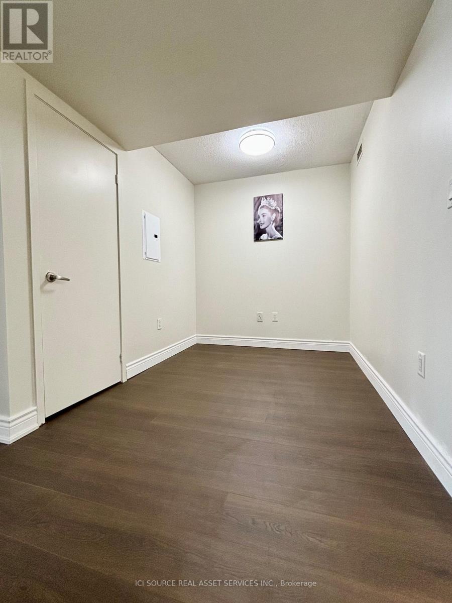 4908 - 11 Brunel Court, Toronto, Ontario  M5V 3Y3 - Photo 9 - C12593766