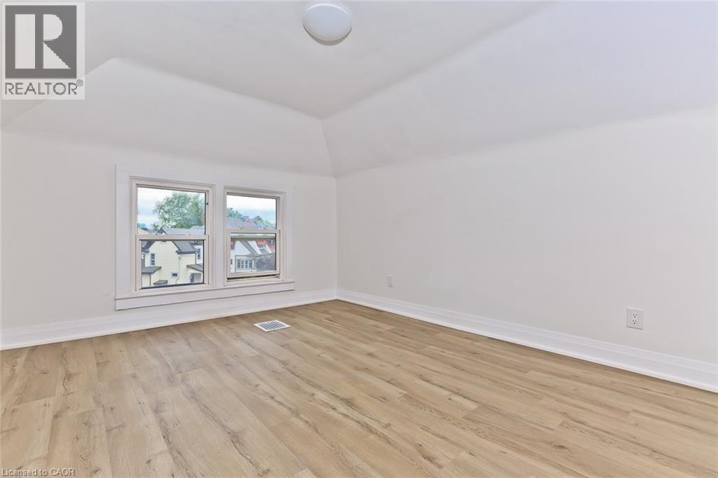 4743 Ryerson Crescent, Niagara Falls, Ontario  L2E 1E6 - Photo 10 - 40794032