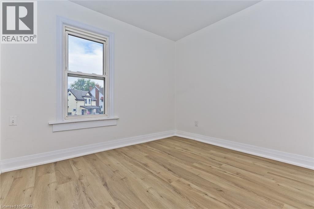 4743 Ryerson Crescent, Niagara Falls, Ontario  L2E 1E6 - Photo 12 - 40794032