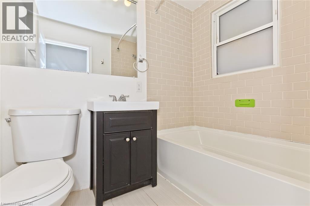 4743 Ryerson Crescent, Niagara Falls, Ontario  L2E 1E6 - Photo 28 - 40794032