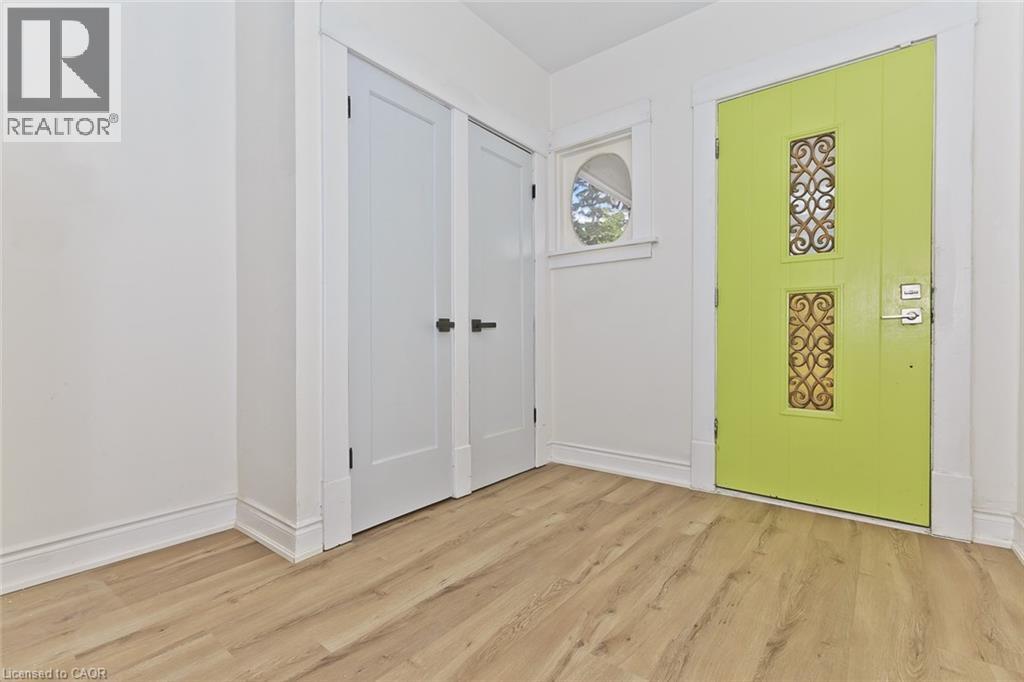 4743 Ryerson Crescent, Niagara Falls, Ontario  L2E 1E6 - Photo 5 - 40794032