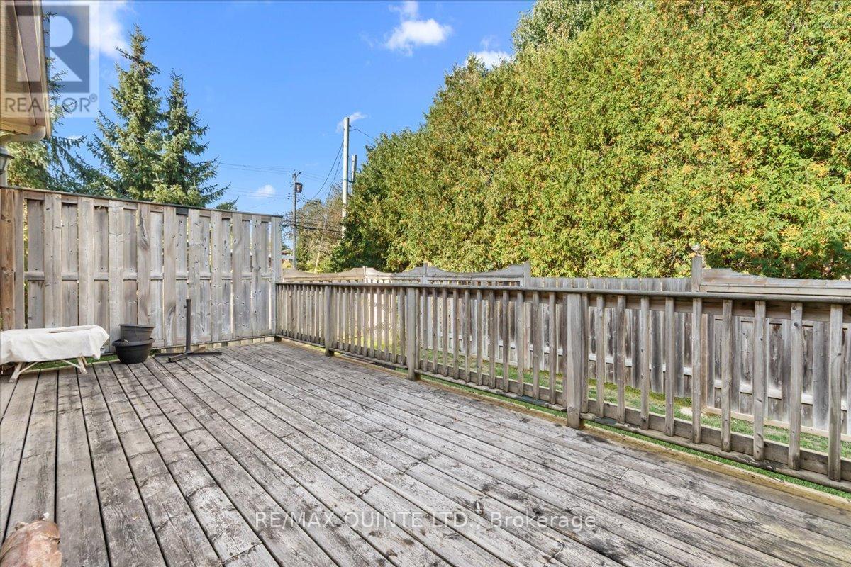 23 - 1 Rosemary Court, Prince Edward County, Ontario  K0K 2T0 - Photo 36 - X12449029