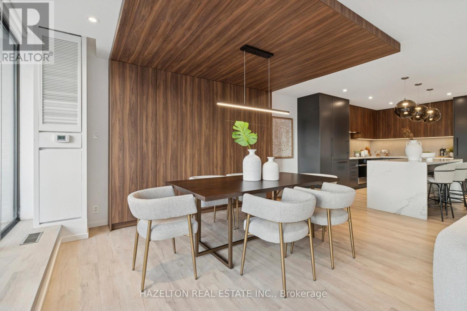 405 - 55a Avenue Road, Toronto, Ontario  M5R 3L2 - Photo 6 - C12634920