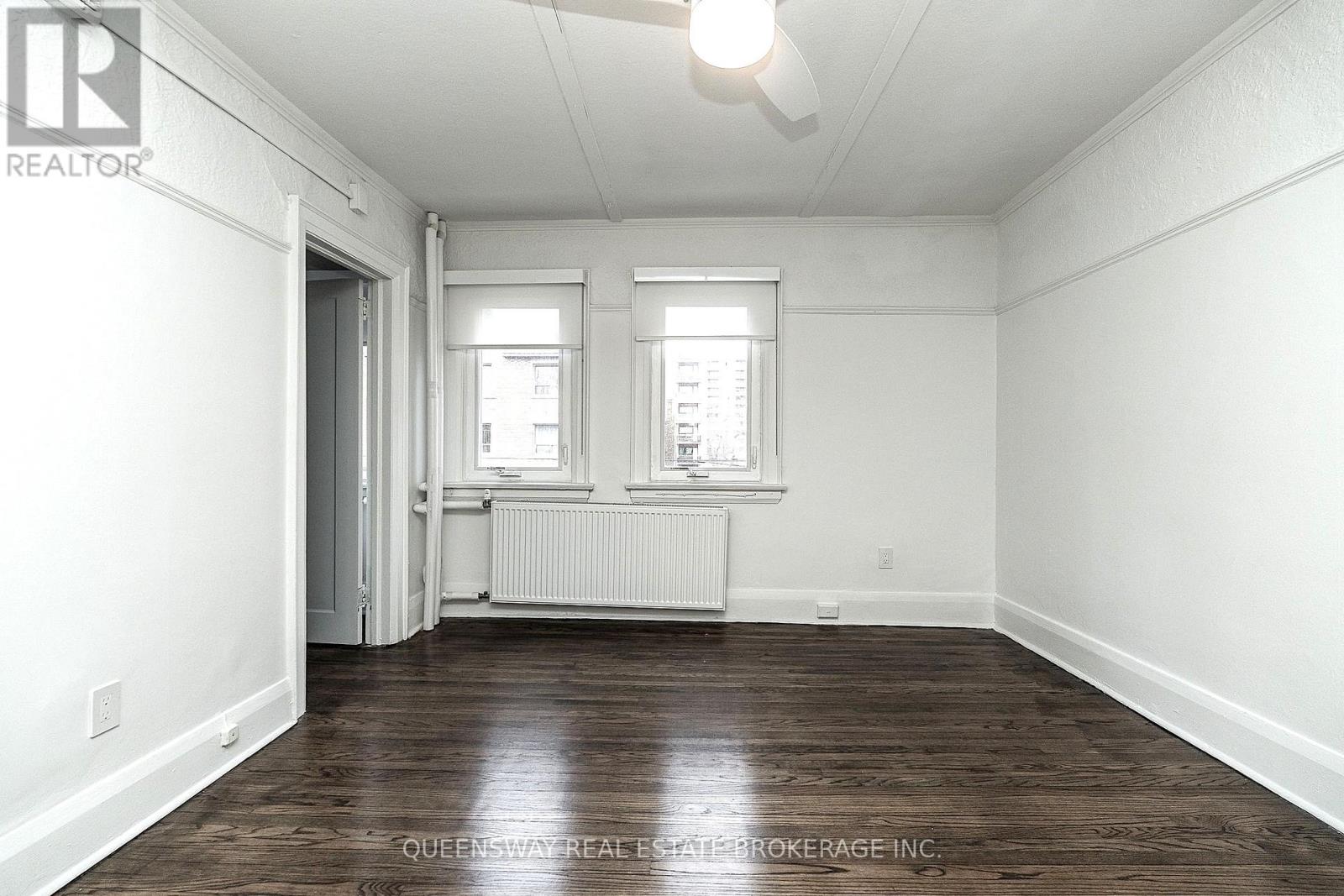 18 - 100 Vaughan Road, Toronto, Ontario  M6C 2M1 - Photo 5 - C12634968