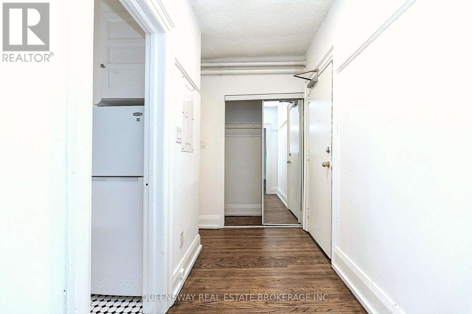 25 - 100 Vaughan Road, Toronto, Ontario  M6C 2M1 - Photo 10 - C12634976