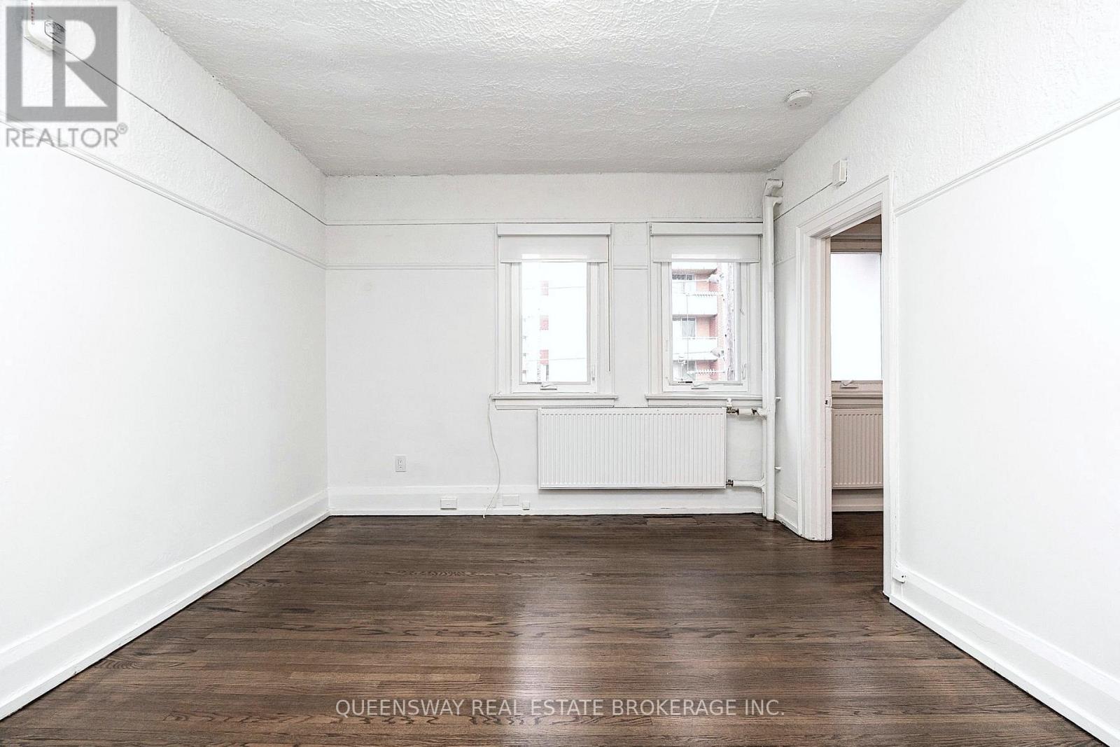 25 - 100 Vaughan Road, Toronto, Ontario  M6C 2M1 - Photo 2 - C12634976