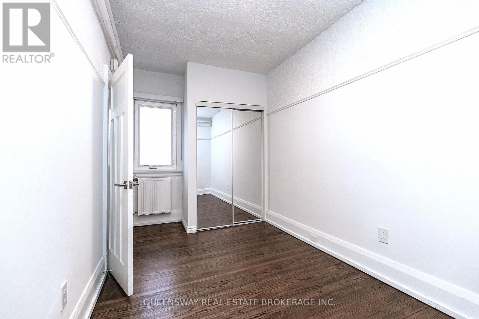 25 - 100 Vaughan Road, Toronto, Ontario  M6C 2M1 - Photo 6 - C12634976