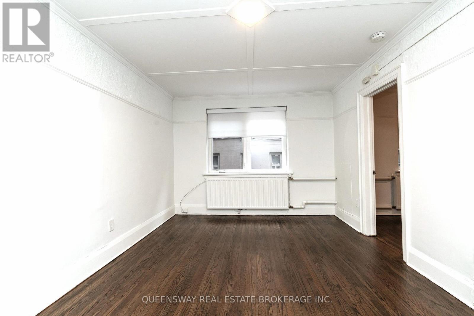 11 - 100 Vaughan Road, Toronto, Ontario  M6C 2M1 - Photo 3 - C12634978