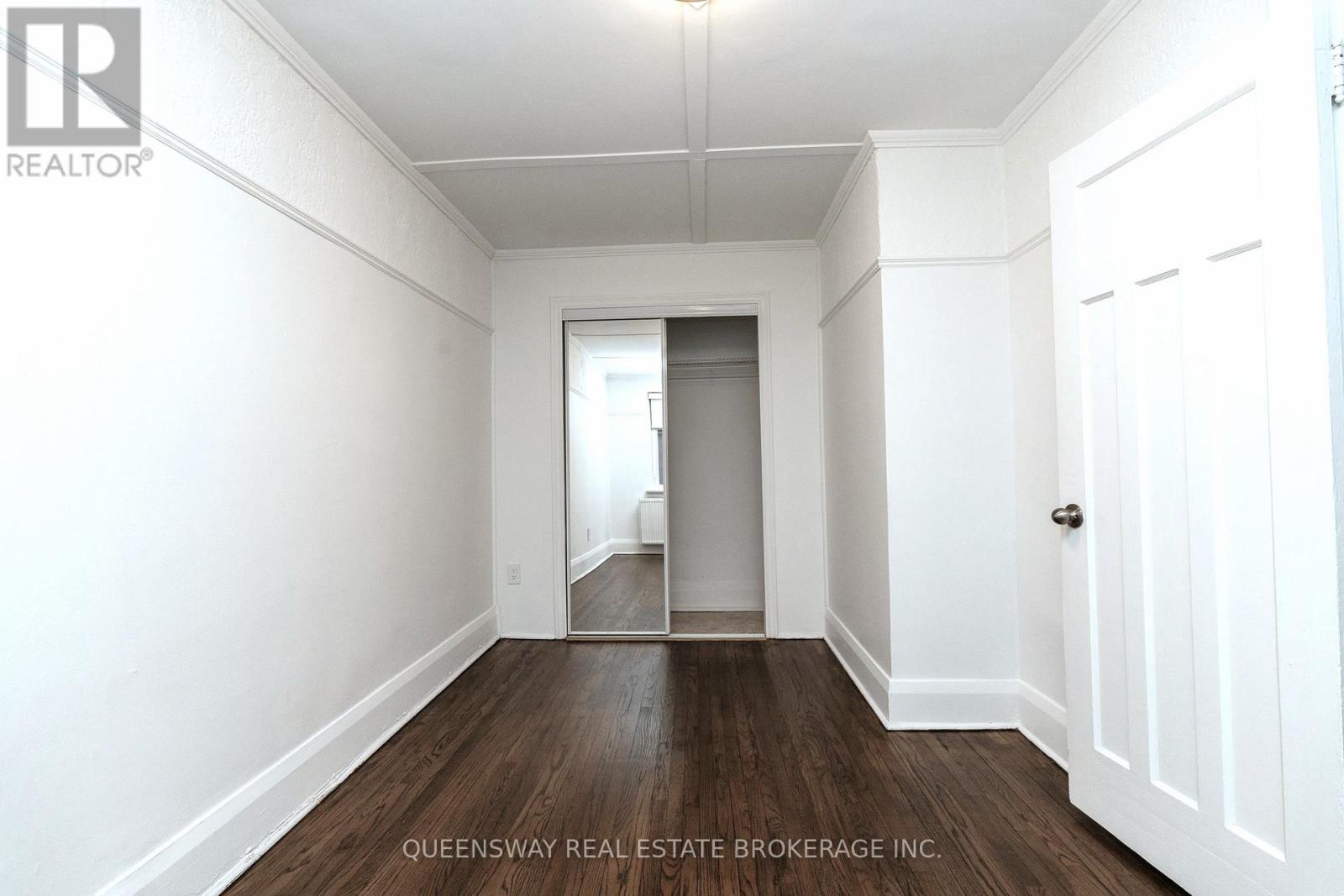 11 - 100 Vaughan Road, Toronto, Ontario  M6C 2M1 - Photo 6 - C12634978