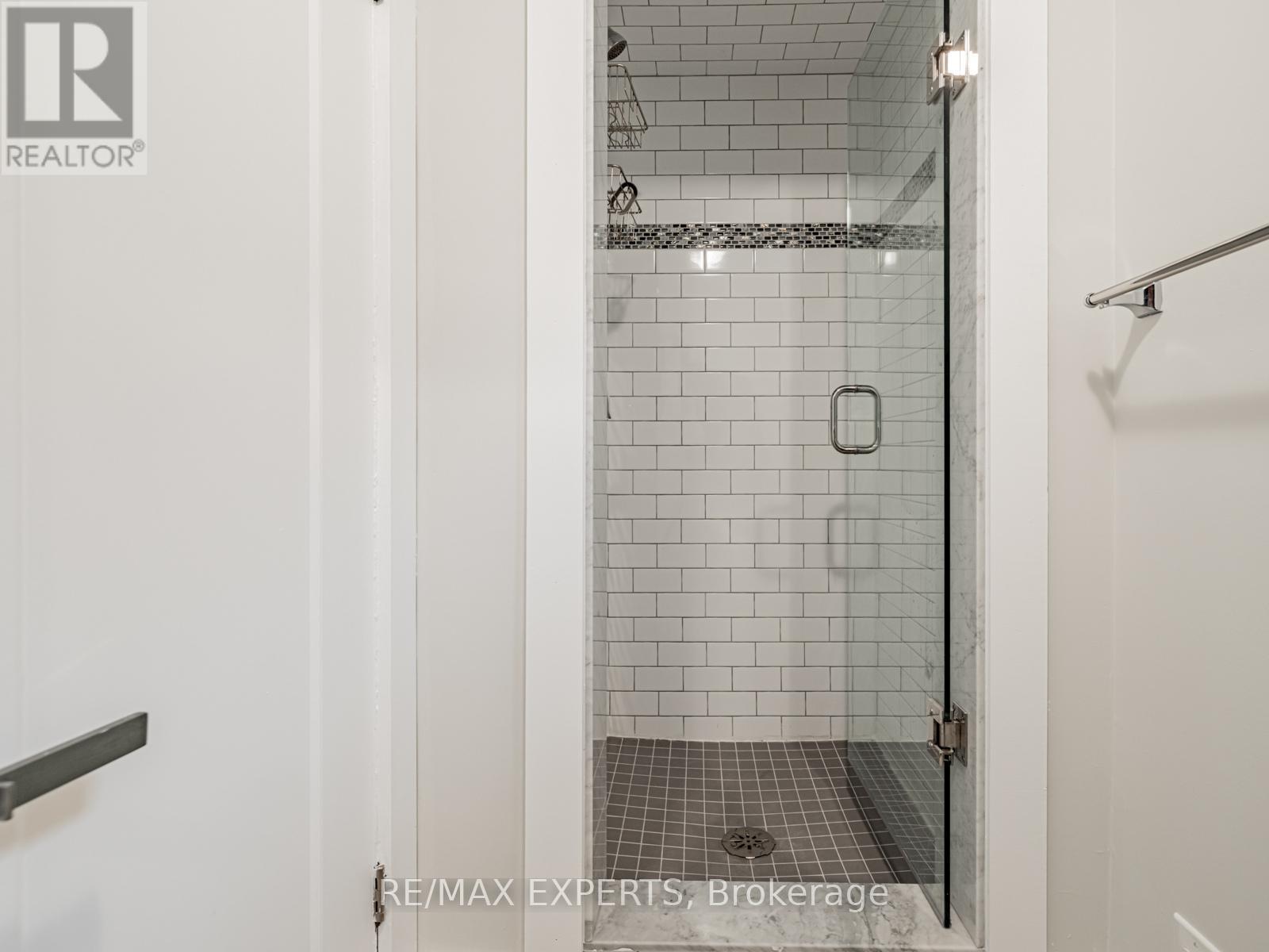 Bsmt - 2103 Avenue Road, Toronto, Ontario  M5M 4A9 - Photo 10 - C12634986