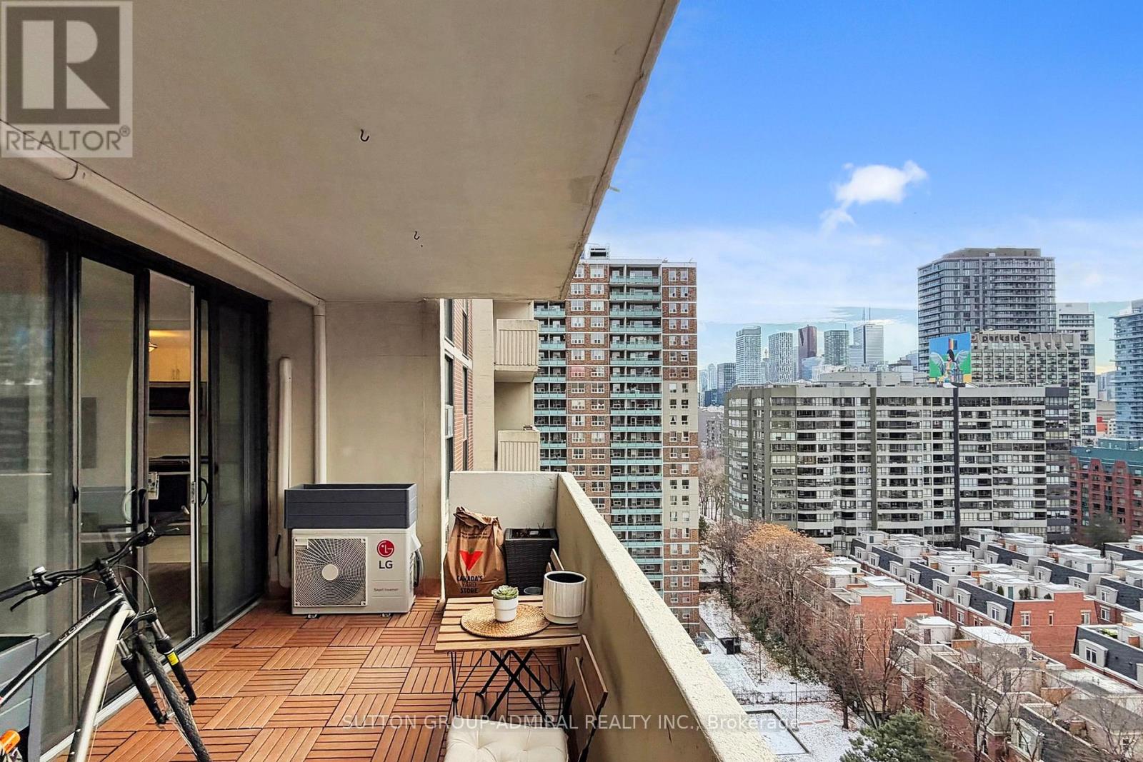 1509 - 40 Homewood Avenue, Toronto (Cabbagetown-South St. James Town), Ontario  M4Y 2K2 - Photo 16 - C12635012