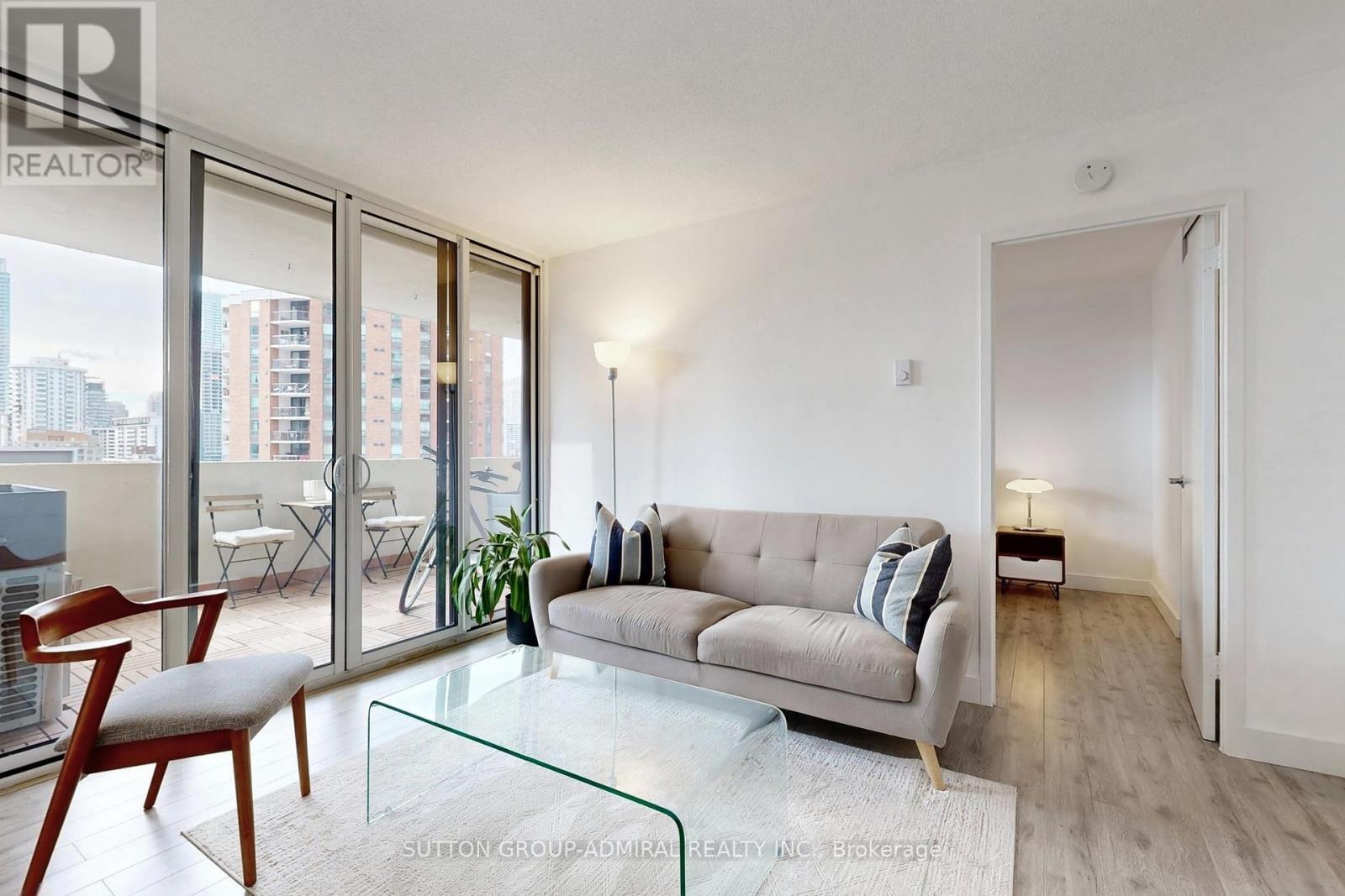 1509 - 40 Homewood Avenue, Toronto (Cabbagetown-South St. James Town), Ontario  M4Y 2K2 - Photo 4 - C12635012