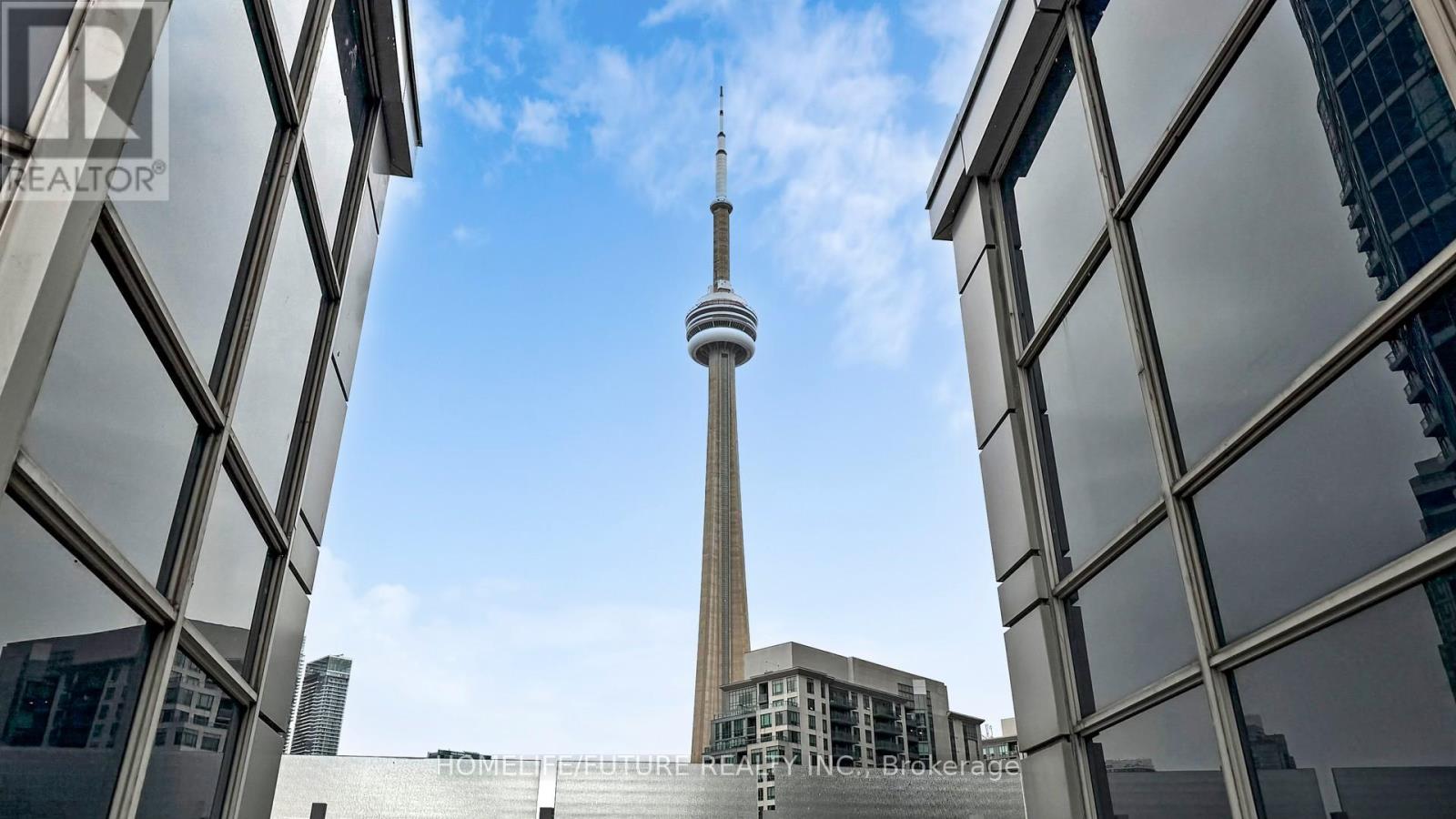 1906 - 8 York Street, Toronto, Ontario M5J 2Y2 - Photo 3 - C12635030