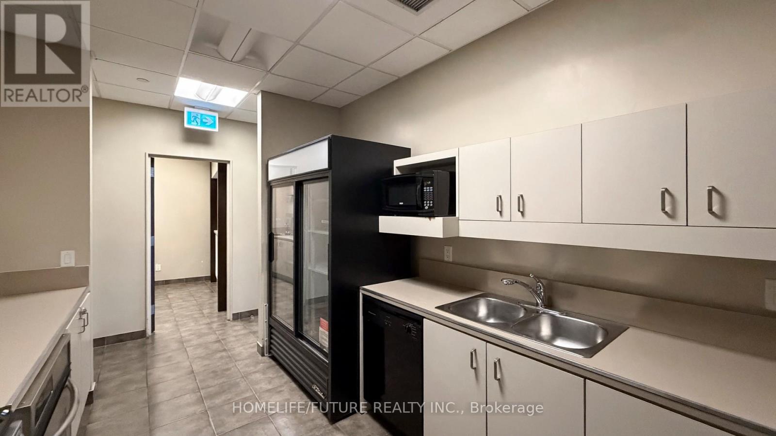 1906 - 8 York Street, Toronto, Ontario M5J 2Y2 - Photo 39 - C12635030