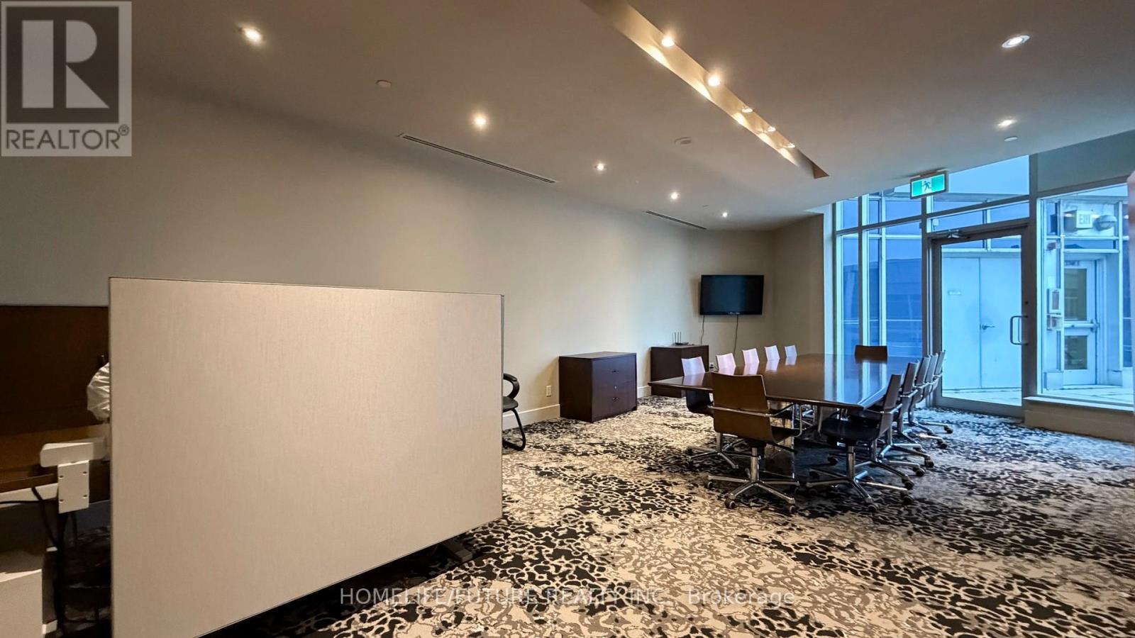 1906 - 8 York Street, Toronto, Ontario M5J 2Y2 - Photo 41 - C12635030