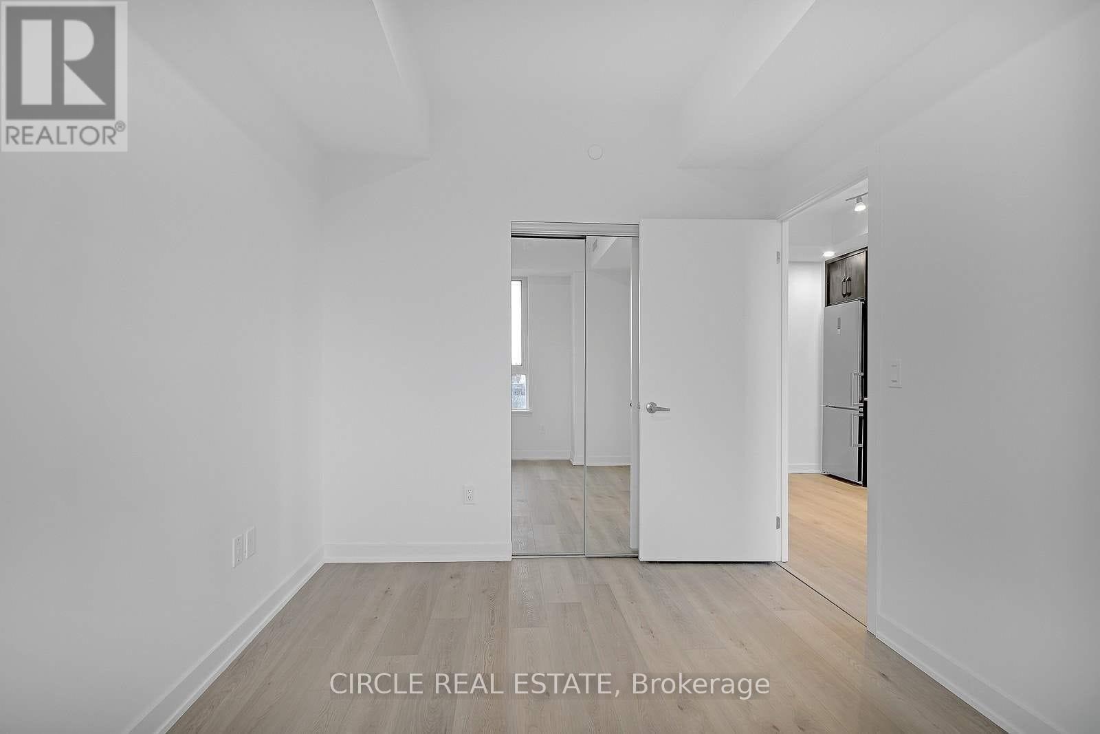 701 - 1 Cardiff Road, Toronto, Ontario  M4P 0G2 - Photo 7 - C12635050