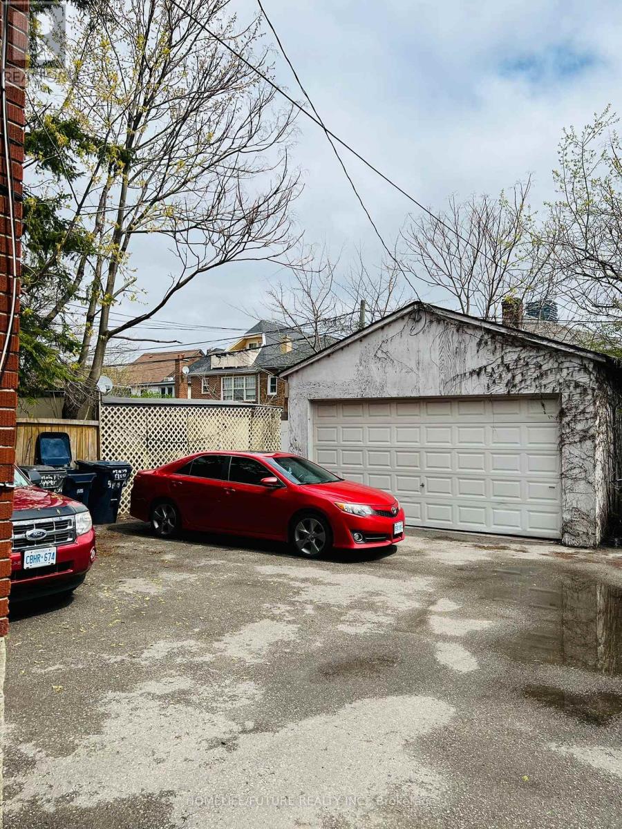 983 Avenue Road, Toronto, Ontario  M5P 2K9 - Photo 6 - C12635064