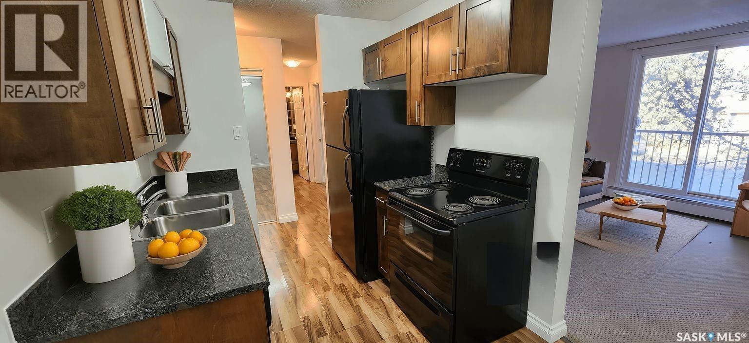 10 115 Acadia Drive, Saskatoon, Saskatchewan  S7H 4T8 - Photo 4 - SK023775