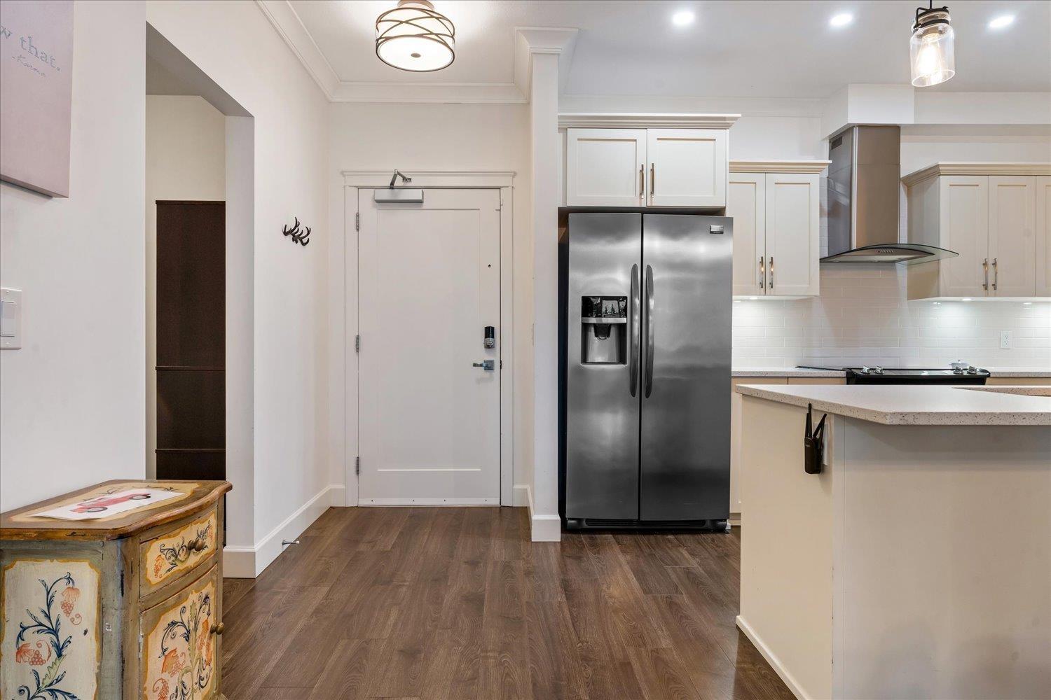 110 45746 Keith Wilson Road, Vedder Crossing, Chilliwack, British Columbia  V2R 0X3 - Photo 10 - R3073945