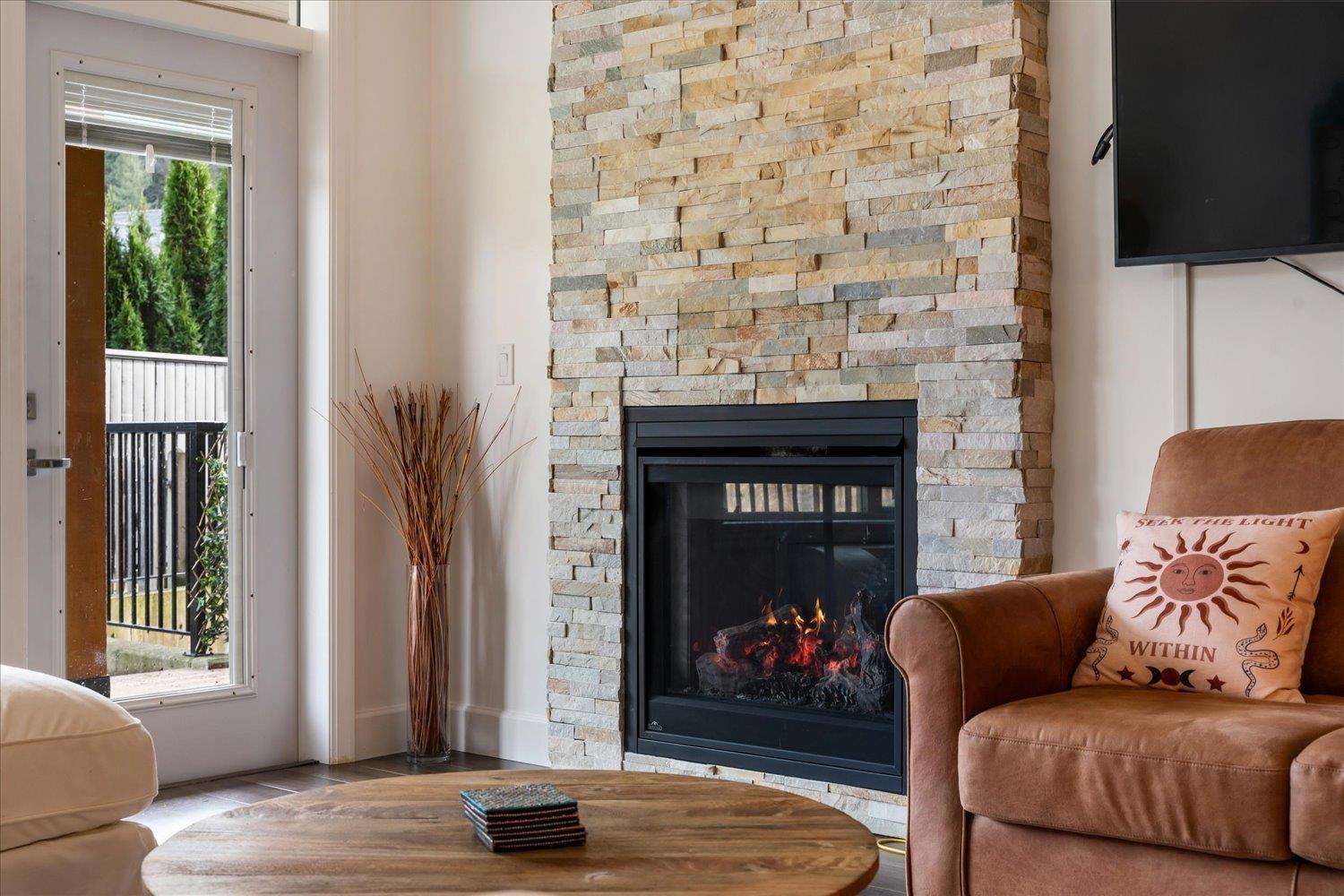 110 45746 Keith Wilson Road, Vedder Crossing, Chilliwack, British Columbia  V2R 0X3 - Photo 6 - R3073945