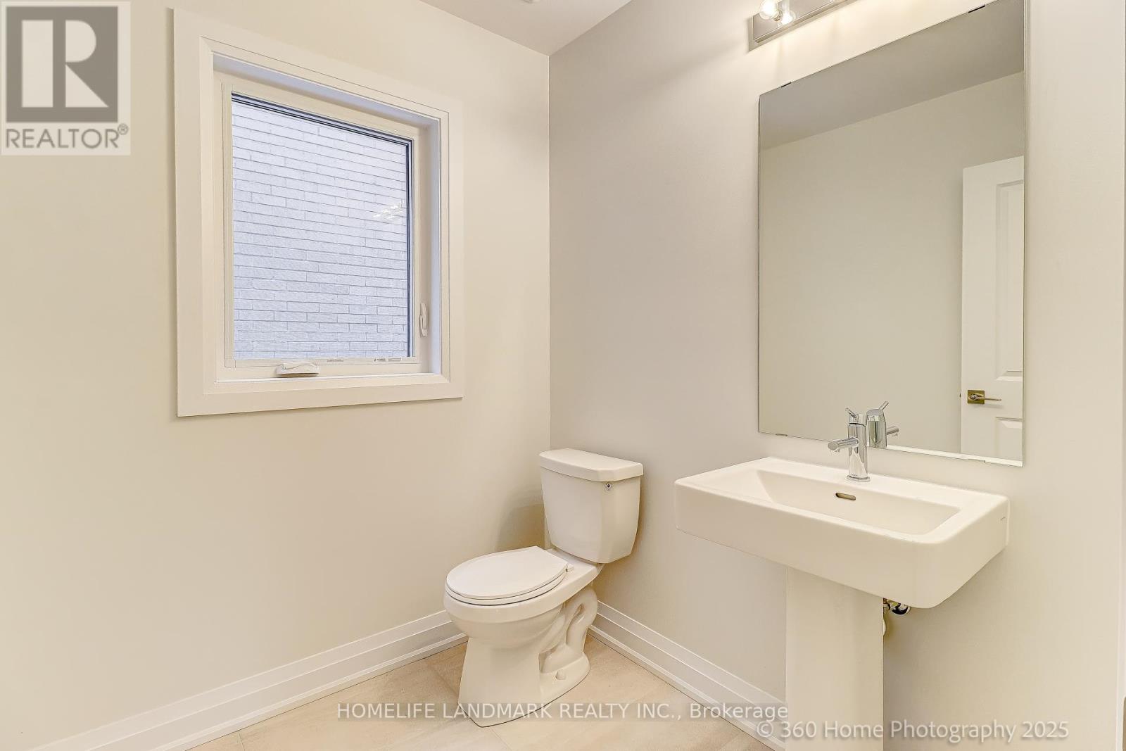 219 Seguin Street, Richmond Hill, Ontario L4E 2Y9 - Photo 11 - N12634930