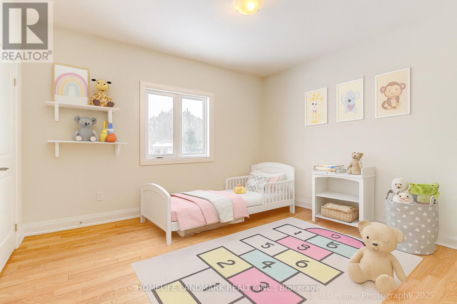 219 Seguin Street, Richmond Hill, Ontario L4E 2Y9 - Photo 15 - N12634930