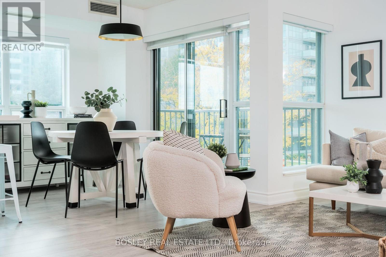 207 - 185 Oneida Crescent, Richmond Hill, Ontario L4B 0B1 - Photo 10 - N12634980