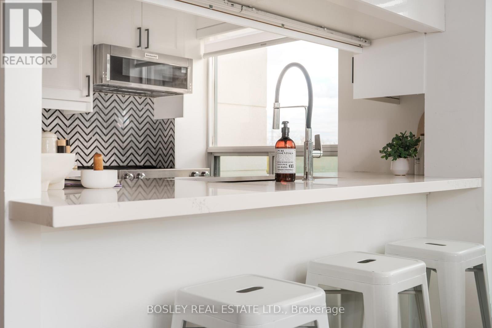 207 - 185 Oneida Crescent, Richmond Hill, Ontario L4B 0B1 - Photo 14 - N12634980