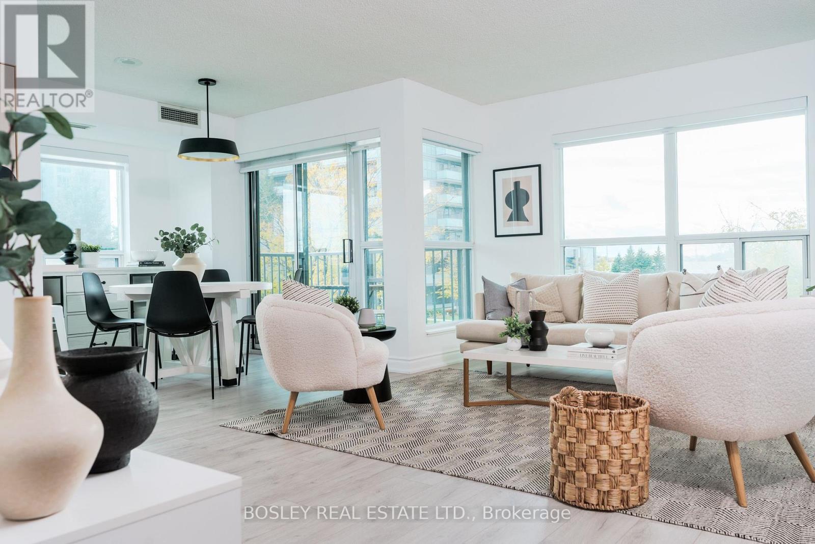 207 - 185 Oneida Crescent, Richmond Hill, Ontario L4B 0B1 - Photo 3 - N12634980