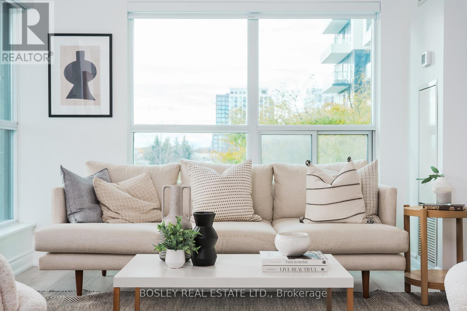 207 - 185 Oneida Crescent, Richmond Hill, Ontario L4B 0B1 - Photo 5 - N12634980